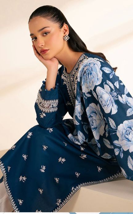 3 Piece Lawn Suit-Embroidered